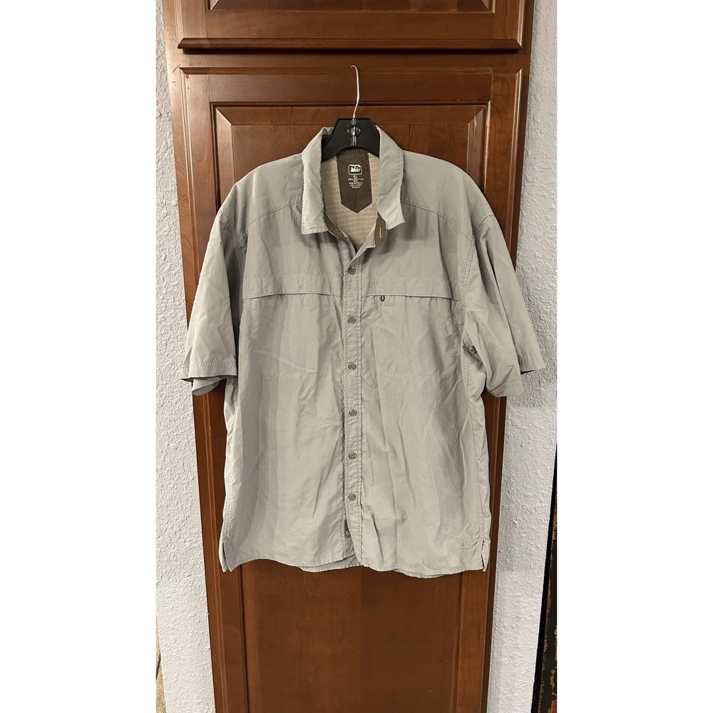 REI Nylon Short Sleeve Fishing Hiking Breathable Vented Shirt Gray Men's Size XL